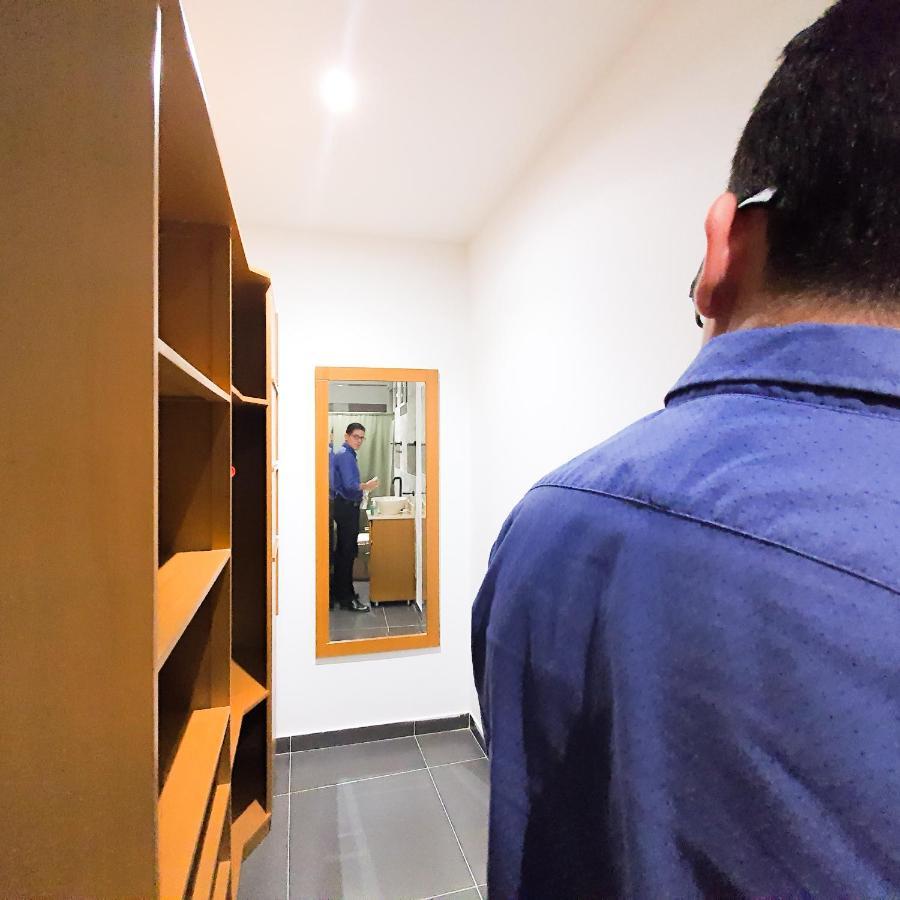 Hostal La Mercedes Street กาลี ภายนอก รูปภาพ